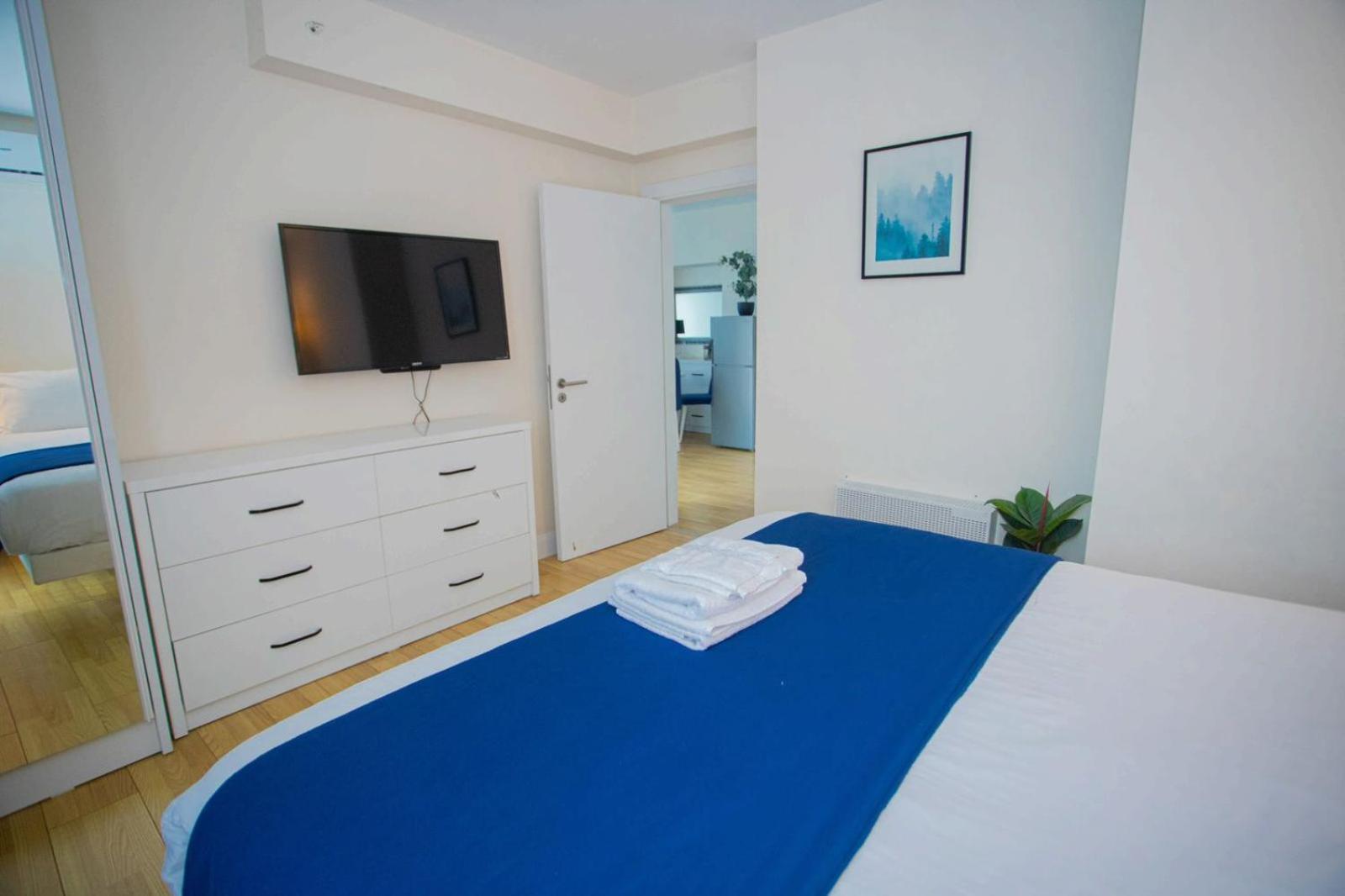 Lux Apart Hotel 555 Batumi Exterior photo